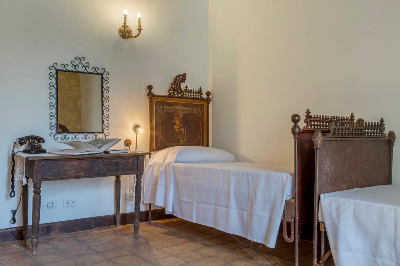 Masseria Fortificata Lo Zafferaneto Buccheri Kültér fotó